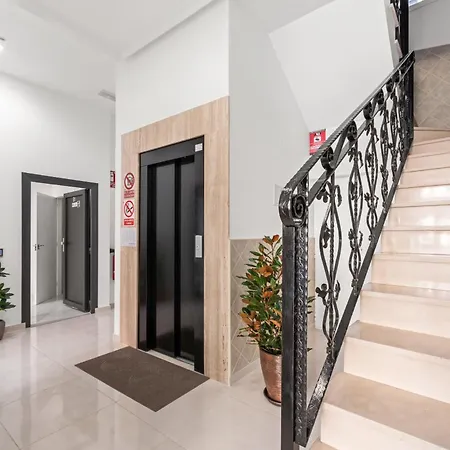 Vima Lofts 3* تورّيفيِخا