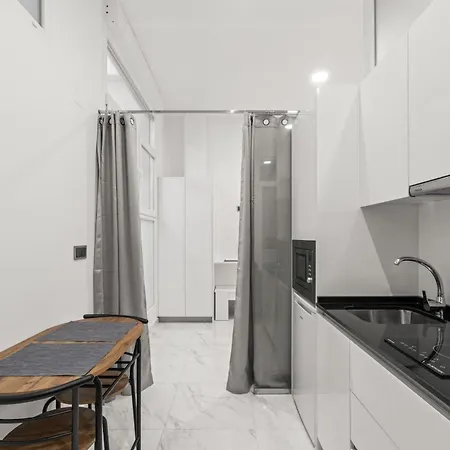 Vima Lofts بيت ضيافة 3*